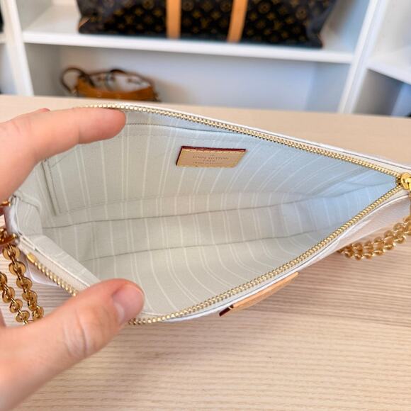 Louis Vuitton Monogram Giant By The Pool Multi Pochette Accessories Large Pouch - Picture 7 of 12